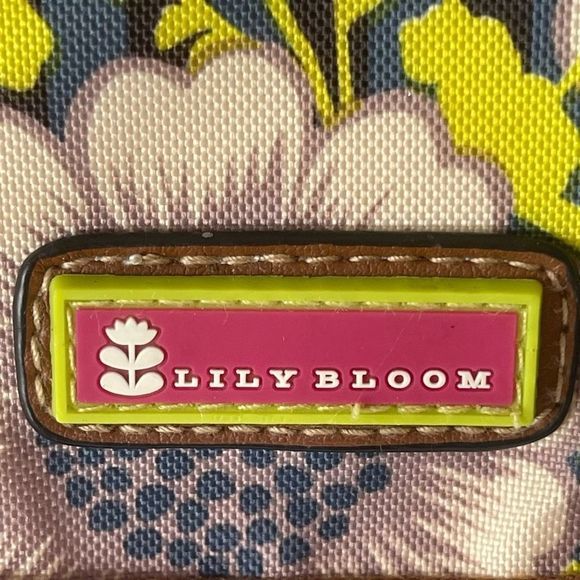 Lily Bloom Lightweight Colorful 100% Recycled Poly Floral Print Backpack  EUC - Picture 3 of 11